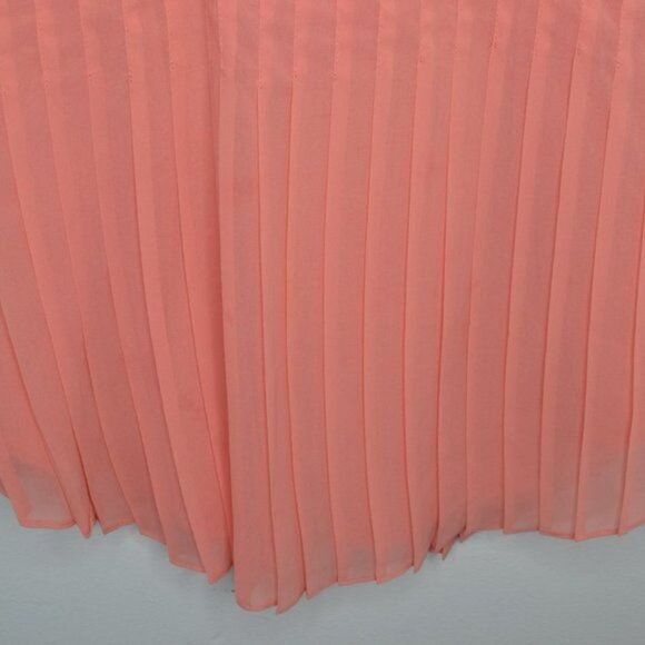 BKE Women's Small Coral Chiffon Pleated Halter Top - Picture 4 of 11